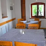 Tawerna Kaper Fogadó