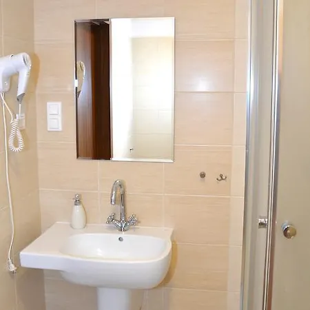 Herberg Tawerna Kaper