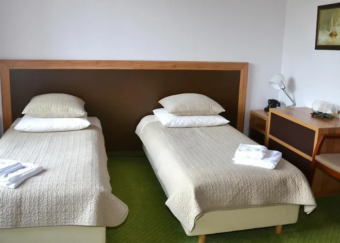 Inn Tawerna Kaper Ilawa